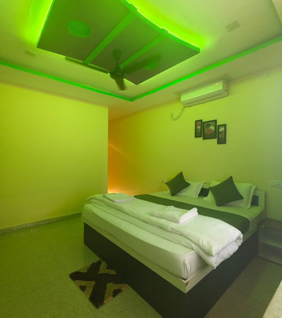 Bhitarkanika hotels