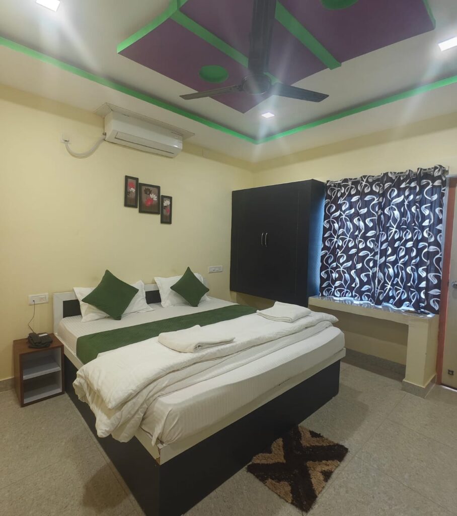 Bhitarkanika hotels